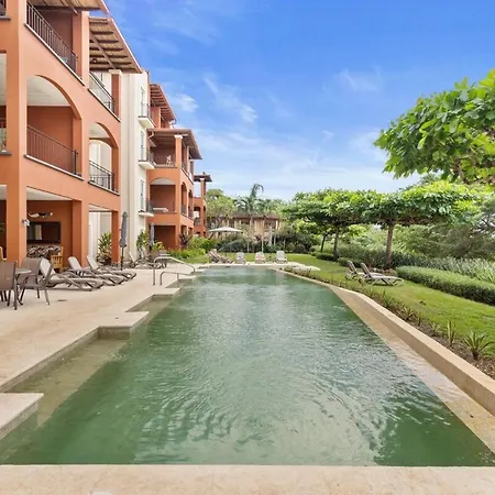 Hm103 Blissful 2Br Beachfront Condo